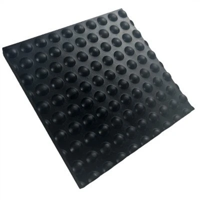 Tapis d'écurie à dessus pavé